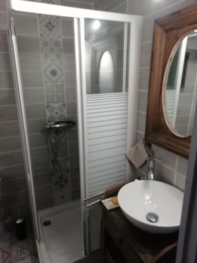 Hotel & Restaurant Le Chalvet Embrun ภายนอก รูปภาพ