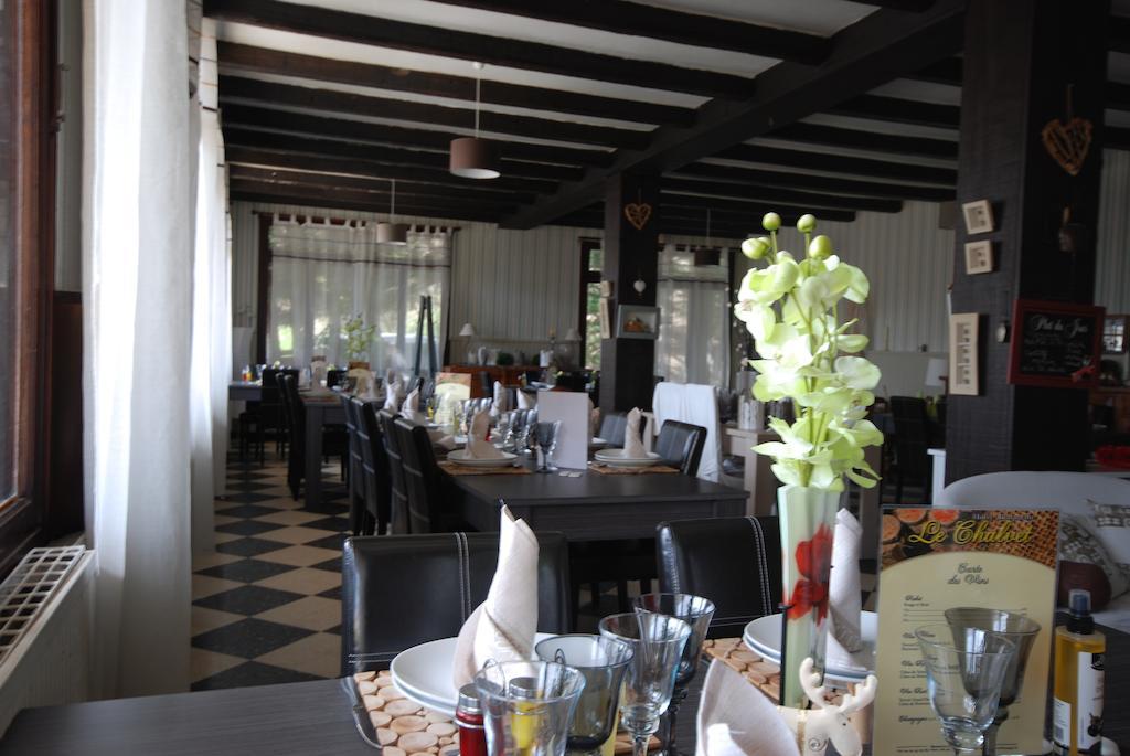 Hotel & Restaurant Le Chalvet Embrun ภายนอก รูปภาพ