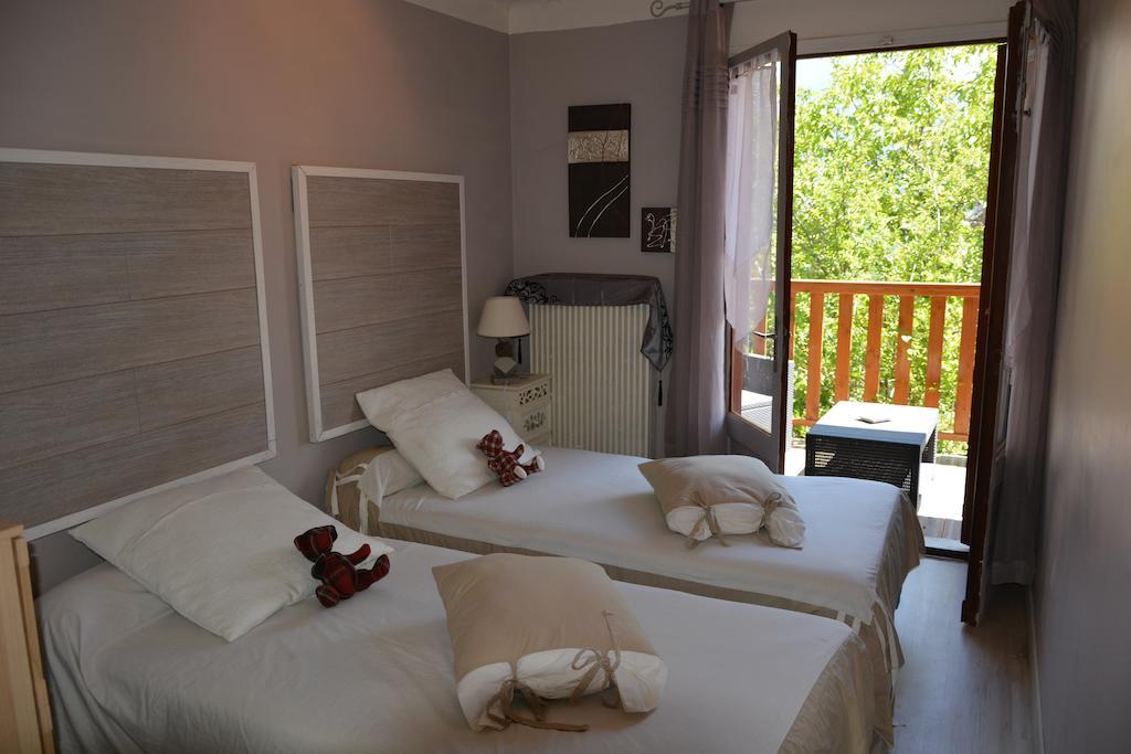 Hotel & Restaurant Le Chalvet Embrun ห้อง รูปภาพ